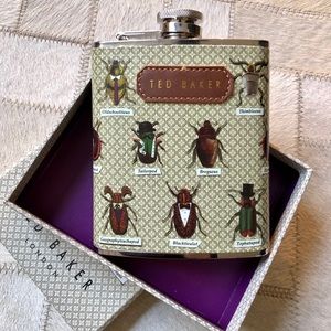 NIB TED BAKER HIP FLASK! Unique!